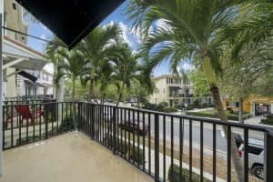140 Greenwich Circle, Jupiter, FL 33458 Sold 04/28/25