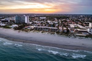 550 NE 21st Avenue 8, Deerfield Beach, FL 33441 Sold 03/28/24