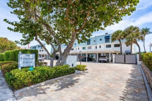 550 NE 21st Avenue 8, Deerfield Beach, FL 33441 Sold 03/28/24