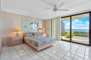 550 NE 21st Avenue 8, Deerfield Beach, FL 33441 Sold 03/28/24