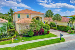 147 Via Condado Way, Palm Beach Gardens, FL 33418 Sold 05/22/24