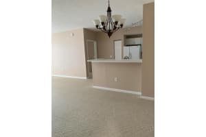 720 S Sapodilla Avenue 307, West Palm Beach, FL 33401 Sold 04/30/24