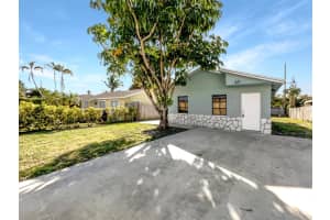 631 Alpine Avenue, Lake Worth Beach, FL 33461 Sold 12/12/24