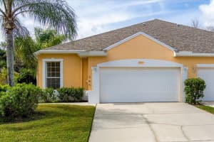 395 W Tangerine Square SW, Vero Beach, FL 32968 Sold 03/31/25