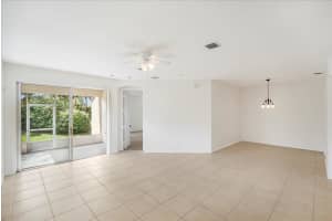 395 W Tangerine Square SW, Vero Beach, FL 32968 Sold 03/31/25