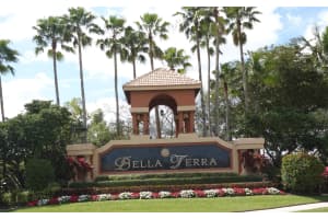 211 Catania Way, Royal Palm Beach, FL 33411, Sold 04/05/24