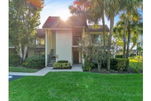 5757 Fairway Park Court 105, Boynton Beach, FL 33437 Sold 10/31/24