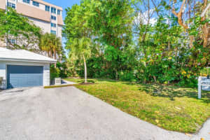 1035 Bermuda Gardens Rd, Delray Beach, FL 33483, Sold 04/30/24