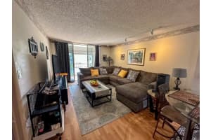 3341 NW 47th Terrace 213, Lauderdale Lakes, FL 33319 Sold 05/01/24