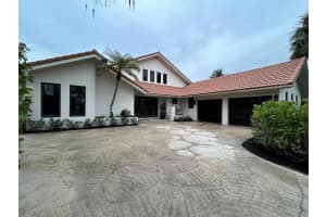 8 River Chase Terrace, Palm Beach Gardens, FL 33418 Sold 11/19/24