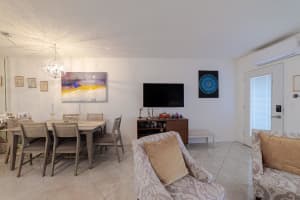 800 SW 11th Avenue 18a, Hallandale Beach, FL 33009 - MLS#R10965087