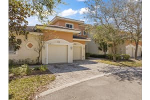 2571 Langrover Lane SW, Vero Beach, FL 32962 Sold 08/30/24