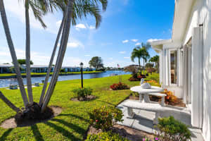 607 Canal Way, Boynton Beach, FL 33426 Sold 09/06/24