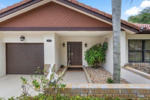 4852 Boxwood Cir, Boynton Beach, FL 33436, Sold 05/21/24