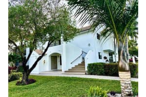 7533 Glendevon Ln APT 905, Delray Beach, FL 33446, Sold 06/20/24