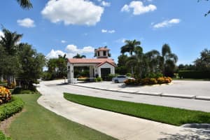 7533 Glendevon Ln APT 905, Delray Beach, FL 33446, Sold 06/20/24