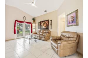 8165 Florenza Drive, Boynton Beach, FL 33472 Sold 09/09/24