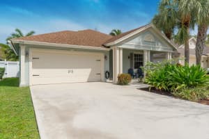 284 Clocktower Drive, Jupiter, FL 33458 Sold 04/15/24