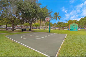 2151 NE 68th Street 210, Fort Lauderdale, FL 33308 Sold 04/11/24