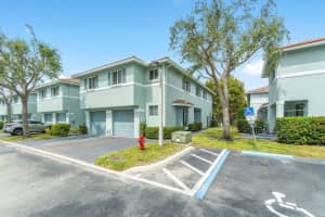 1922 Gardenia Court, Riviera Beach, FL 33404 Sold 04/30/24