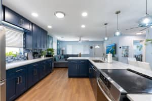 1011 S M Street, Lake Worth Beach, FL 33460 Sold 09/09/24