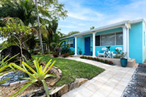 1011 S M Street, Lake Worth Beach, FL 33460 Sold 09/09/24