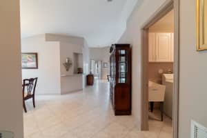 8255 Duomo Circle, Boynton Beach, FL 33472 Sold 04/08/24