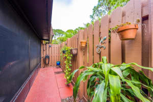 5698 SE Riverboat Drive, Stuart, FL 34997 Sold 04/12/24