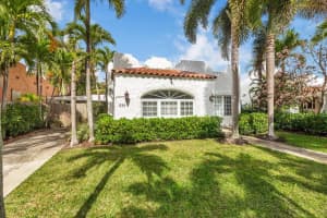 533 Avon Road, West Palm Beach, FL 33401 Sold 04/30/24