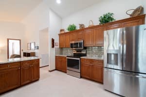 14586 Stirrup Lane, Wellington, FL 33414 Sold 04/19/24