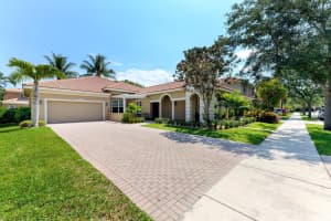 112 Via Santa Cruz, Jupiter, FL 33458 Sold 05/31/24
