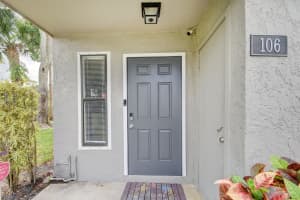 106 Shoreview Dr, Greenacres, FL 33463, Sold 04/22/24