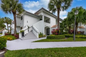 15847 Loch Maree Ln APT 2202, Delray Beach, FL 33446, Sold 04/30/24