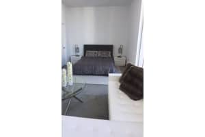 151 SE 1st Street Ph04, Miami, FL 33131 Sold 05/29/24