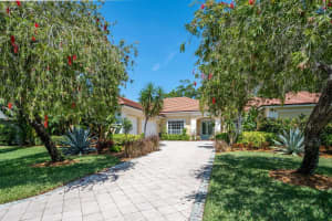 121 Passage Island, Indian River Shores, FL 32963 Sold 05/01/24