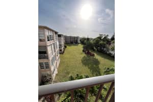 225 Bonnie Boulevard 402, Palm Springs, FL 33461 Sold 04/30/24