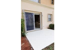 334 River Bluff Lane, Royal Palm Beach, FL 33411 Sold 05/02/24