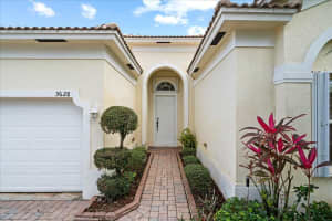 5628 Spanish River Road, Fort Pierce, FL 34951 Sold 05/21/24