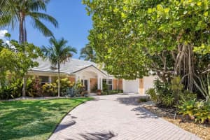 40 Spoonbill Road, Manalapan, FL 33462 Sold 03/07/24