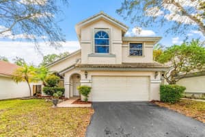 2915 NW 70th Avenue, Margate, FL 33063 Sold 04/16/24