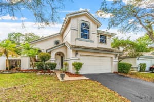 2915 NW 70th Avenue, Margate, FL 33063 Sold 04/16/24
