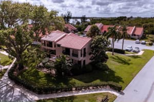 3517 SE Sandpiper Circle, Port Saint Lucie, FL 34952 Sold 09/20/24