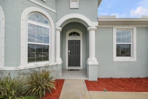2742 SW Palace Avenue, Port Saint Lucie, FL 34987 Sold 07/08/24