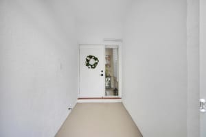 895 Dogwood Drive, Delray Beach, FL 33483 Sold 05/08/24