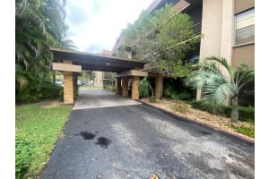 661 NE 195 107, Miami, FL 33179 Sold 09/11/24