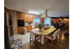 8073 SE Saratoga Drive, Hobe Sound, FL 33455 Sold 04/21/25