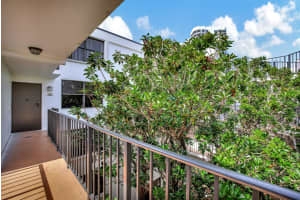 3440 NE 192nd Street 4j-A, Miami, FL 33180 Sold 04/30/24