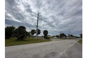 310 Hwy 98 N, Okeechobee, FL 34972 Sold 12/17/25