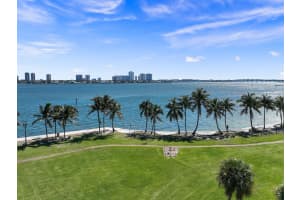 801 S Lake Shore Drive 312, Lake Park, FL 33403 Sold 05/07/24