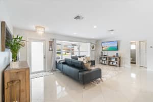 3851 NE 22nd Way, Lighthouse Point, FL 33064 Sold 09/25/24